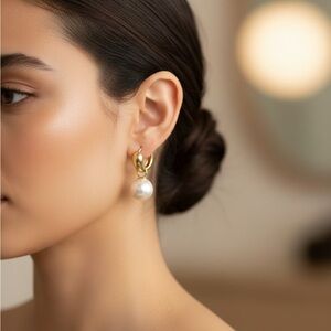 Elegant Gold and Pearl Drop Earrings